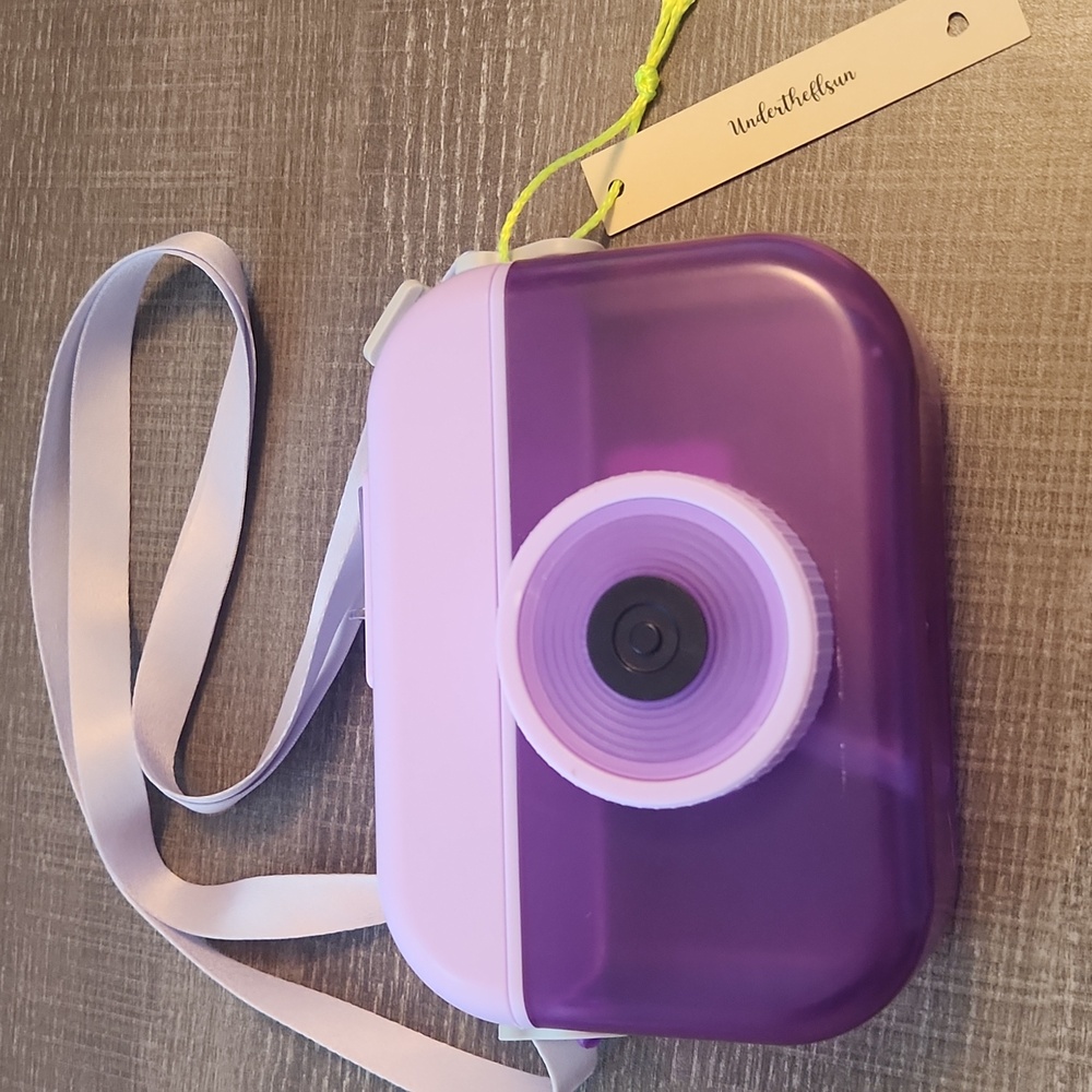 Fun Purple Camera Cup with Strap, New With Tag!